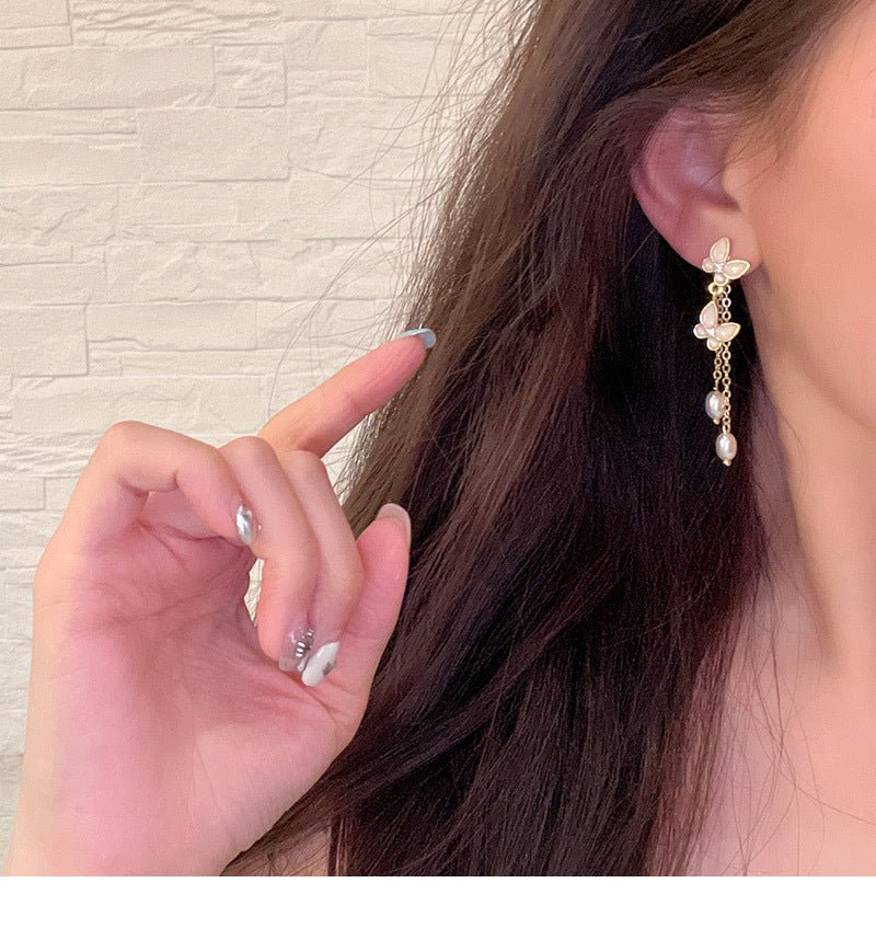 Niche high-end asymmetrical butterfly earrings