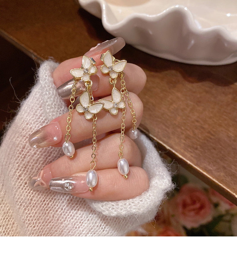 Niche high-end asymmetrical butterfly earrings