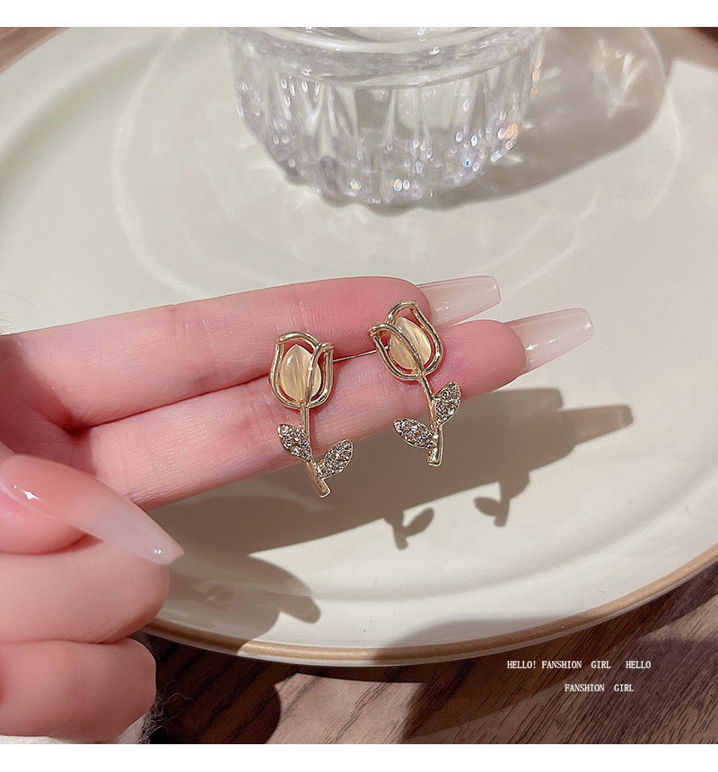 2025 New Cat's Eye Rose Earrings