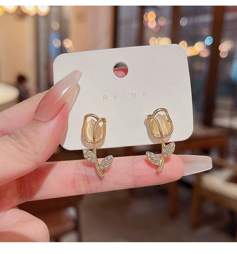 2025 New Cat's Eye Rose Earrings