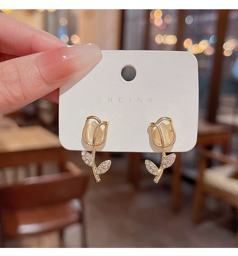 2025 New Cat's Eye Rose Earrings