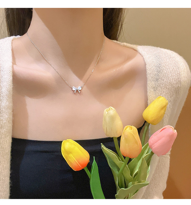 Light luxury niche cat's eye bow necklace