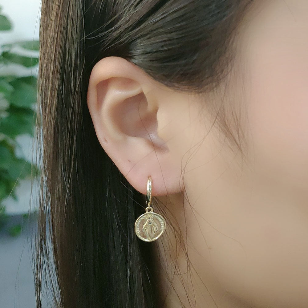 S925 Silver Retro Religious Medallion Dangle Earrings - Modern Street Style Aesthetic