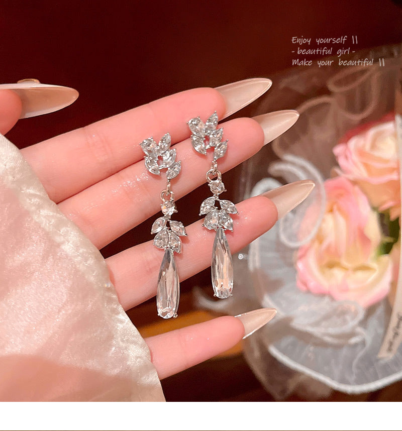 High-end wheat ear teardrop-shaped earrings for women with super shiny rhinestones