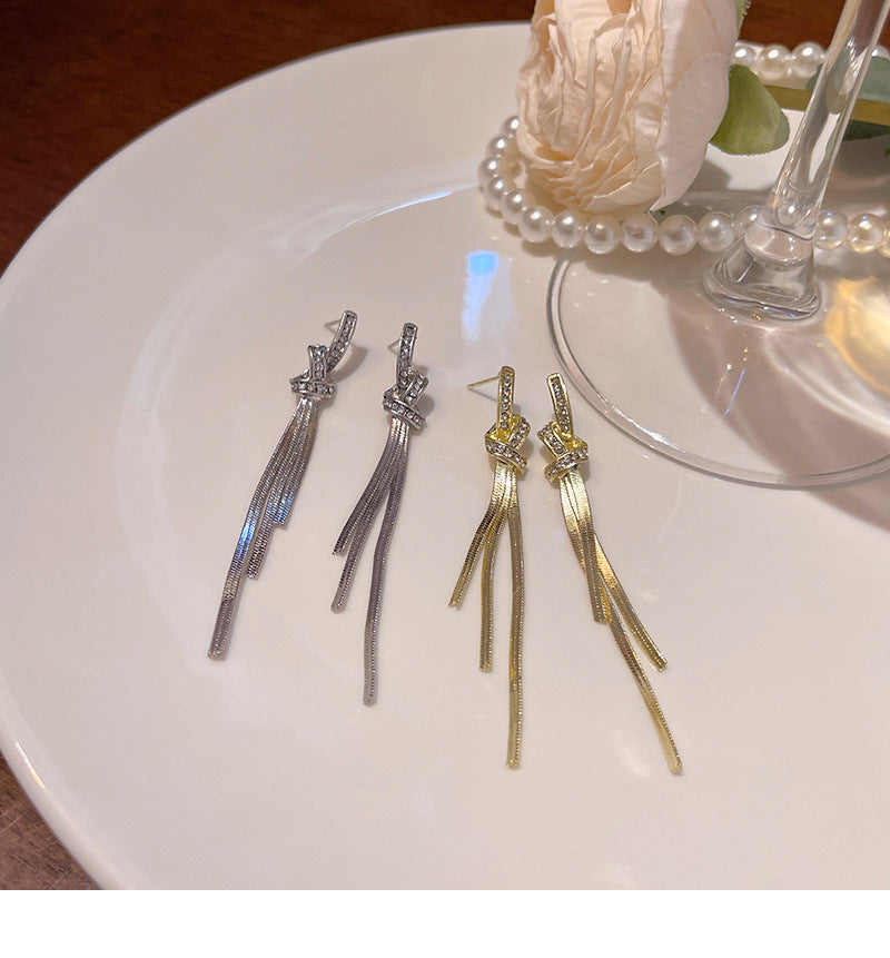 Long tassel earrings for women, the same style as internet celebrities, with sparkling knots and diamonds