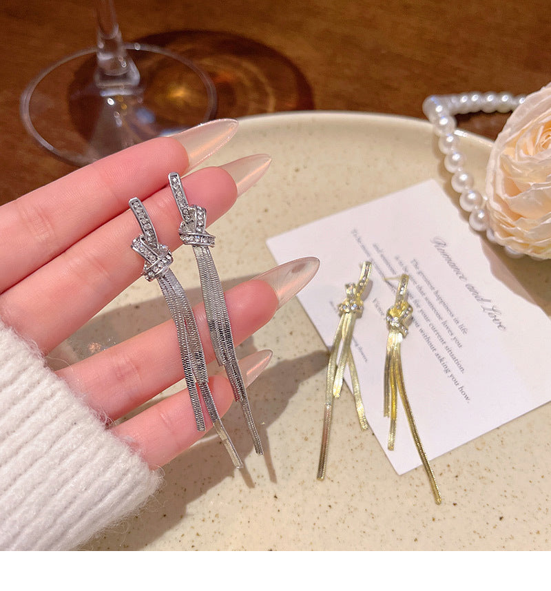 Long tassel earrings for women, the same style as internet celebrities, with sparkling knots and diamonds