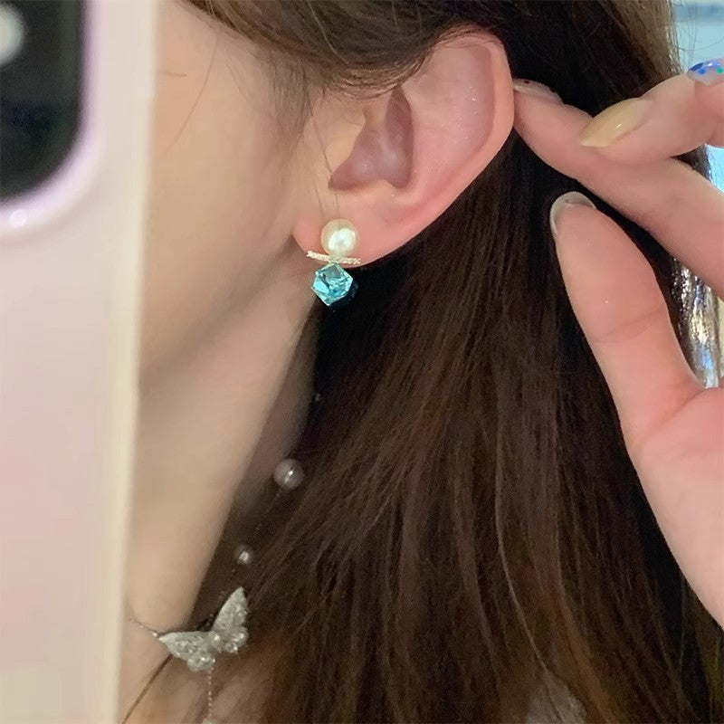 Sweet and elegant blue crystal small sugar cube earrings