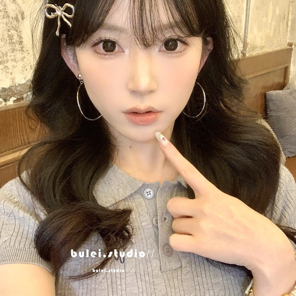 Cool and elegant earrings for women