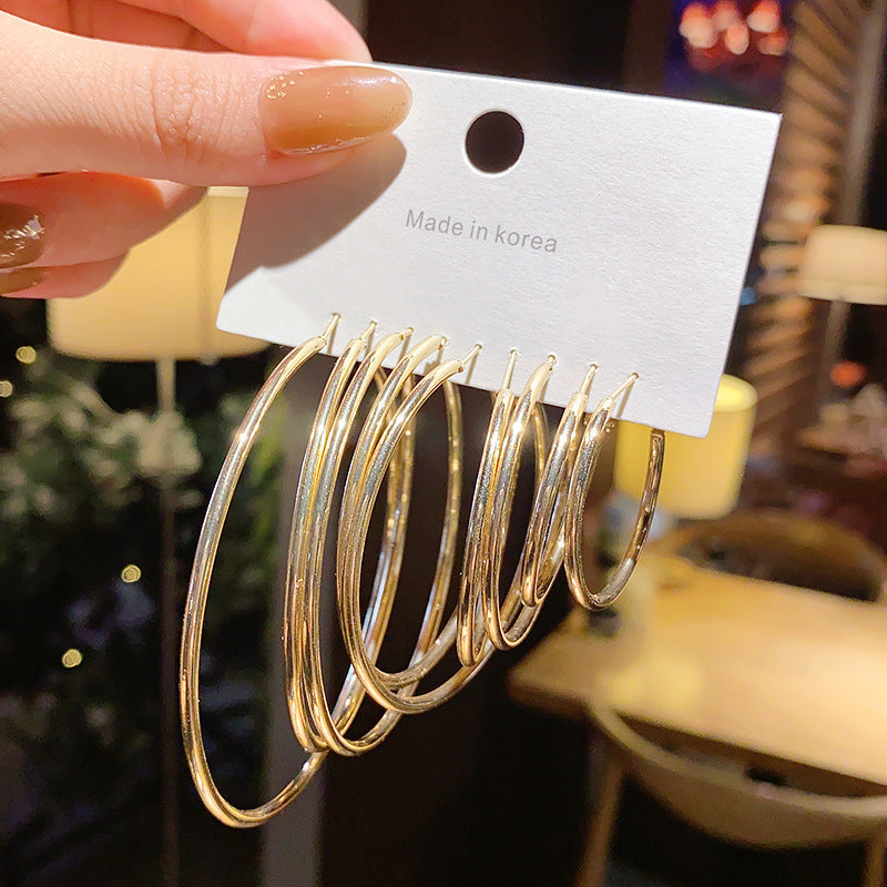 Plain and elegant large circle earrings, European and American exaggerated and versatile earrings