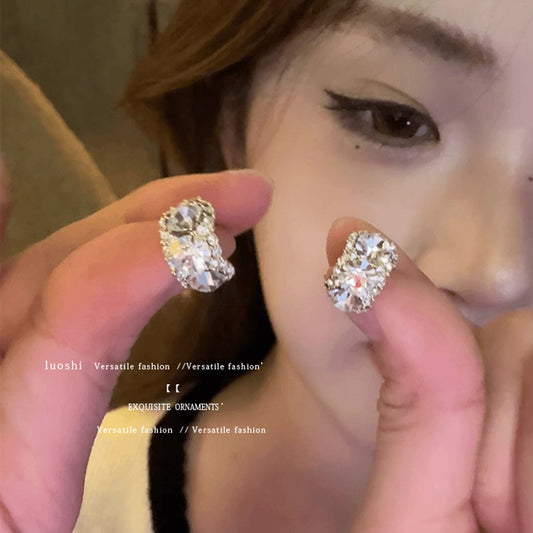 Light luxury niche high-end full diamond C-shaped earrings