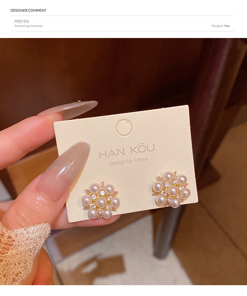 Exquisite zircon pearl flower earrings for women light luxury internet celebrity earrings