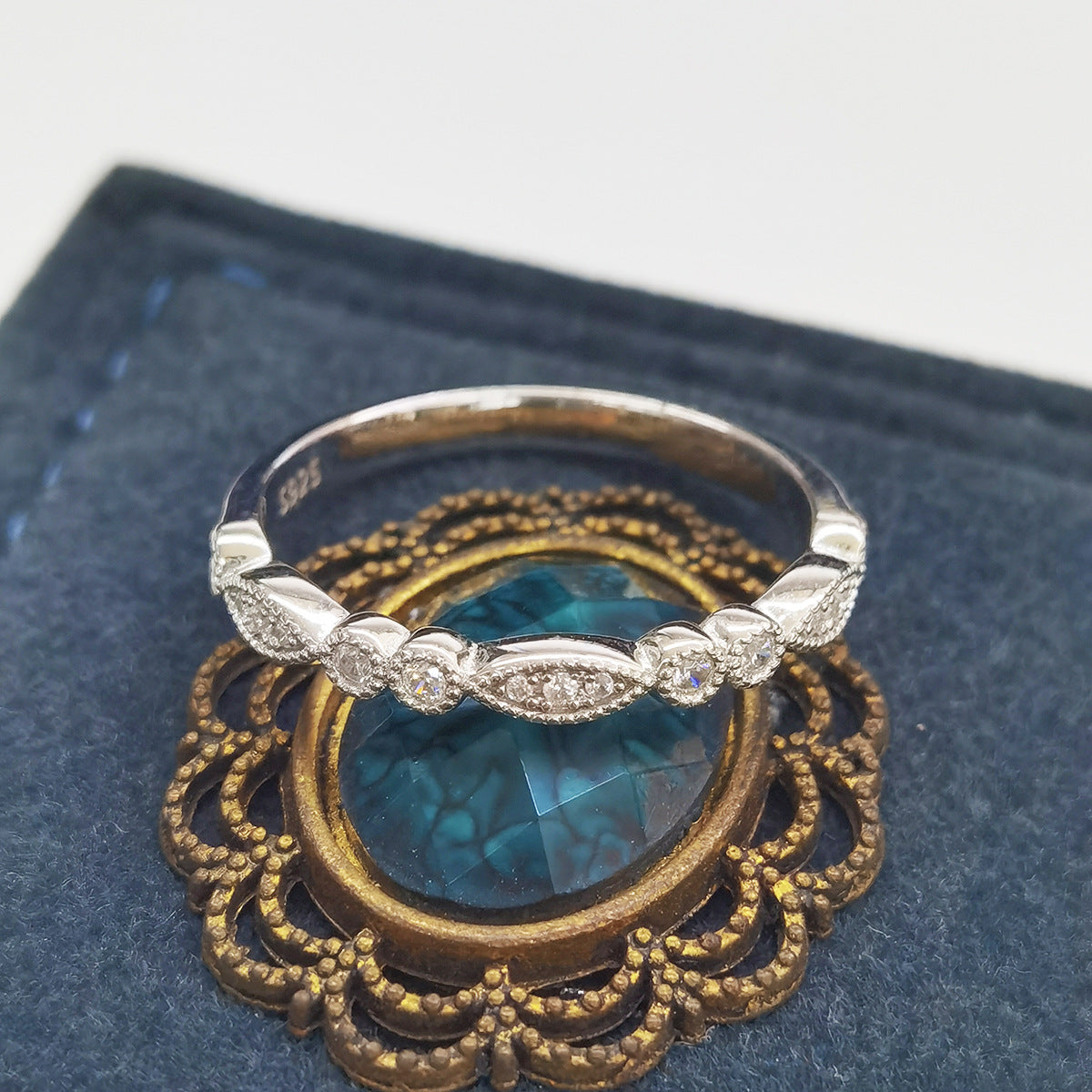 Square Carbon Diamond Ring - S925 Silver Geometric Stackable Niche