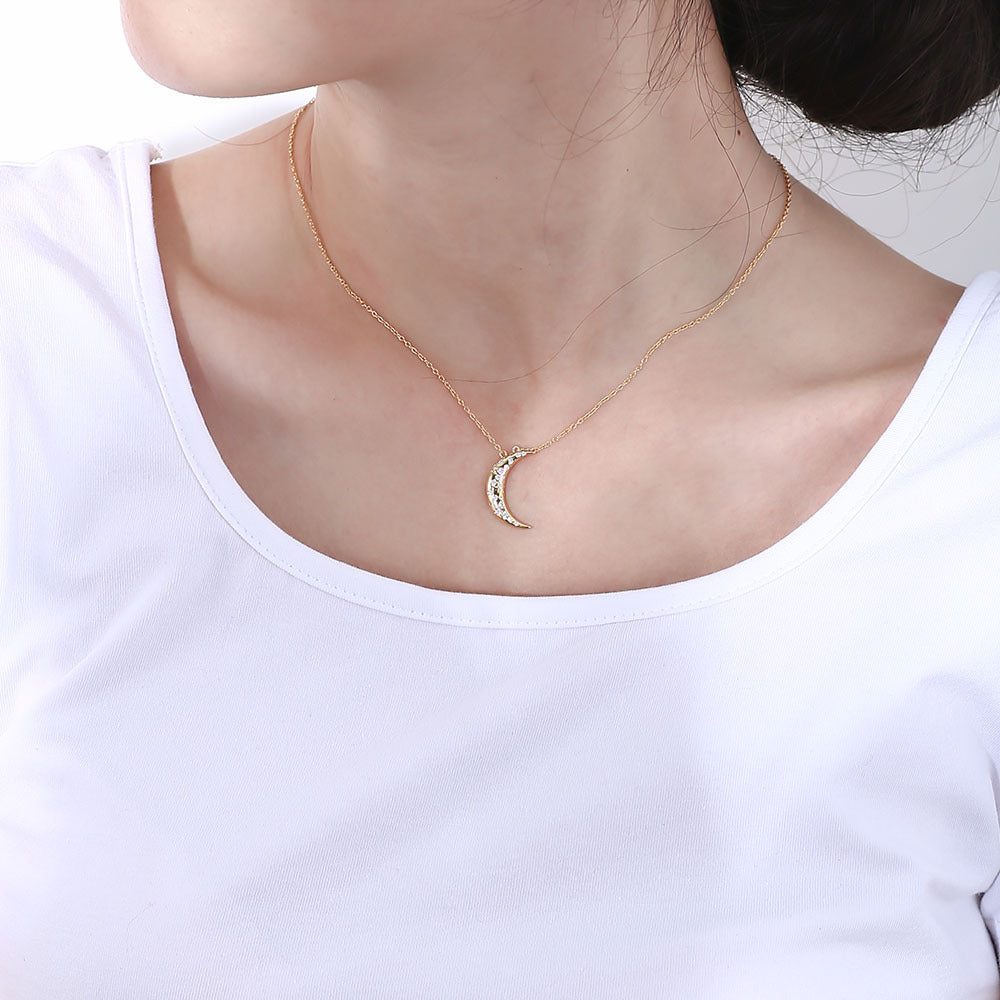 925 Sterling Silver Crescent Moon Pendant Necklace, Sparkling Zirconia Jewelry