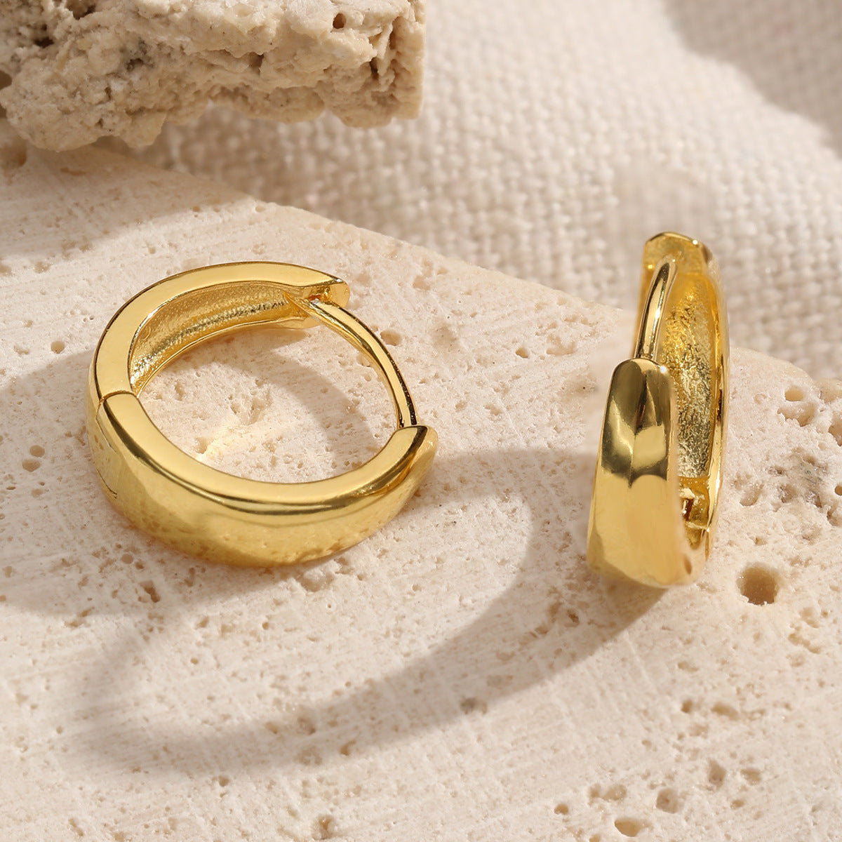 inimalist Hoop Ear Cuffs - 925 Silver Light Luxury Wholesale