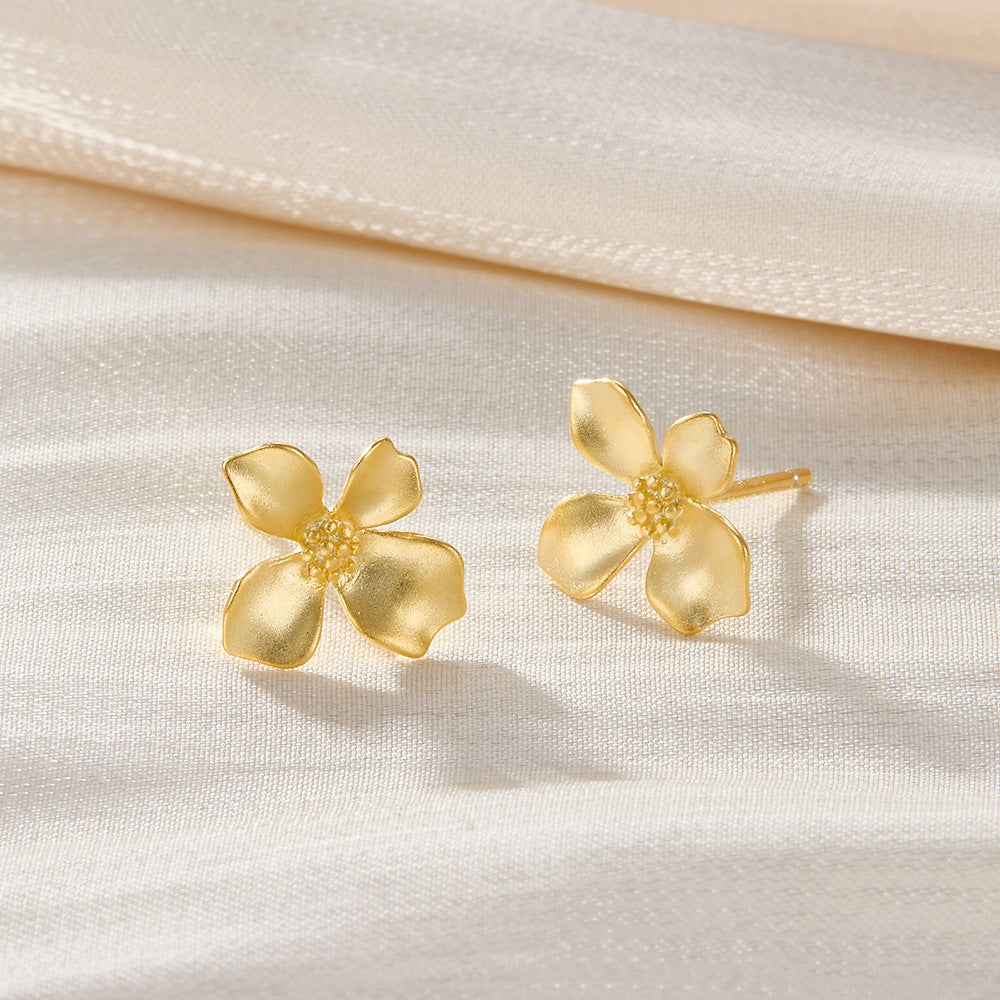 Matte Gardenia Earrings - 925 Silver Floral Petal Light Luxury Studs
