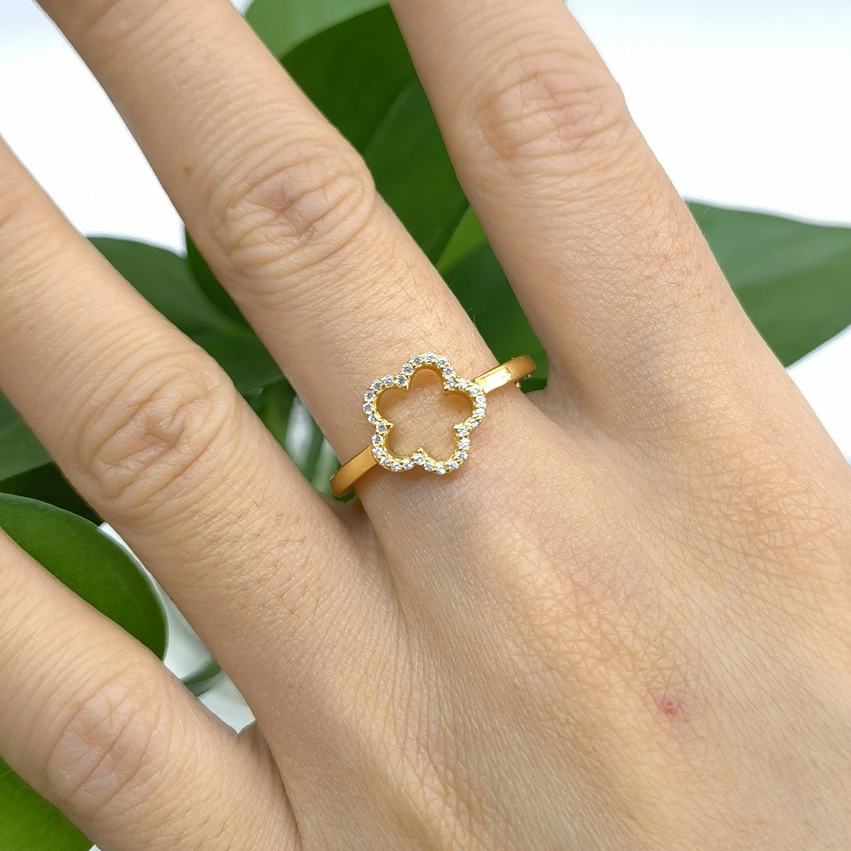 Five-Petal Zircon Flower Ring - S925 Sterling Silver Adjustable Sweet Elegant