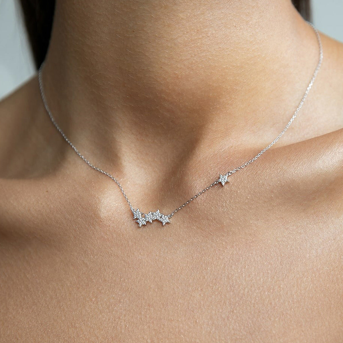 Star Pendant Necklace - 925 Silver Minimalist Light Luxury Choker