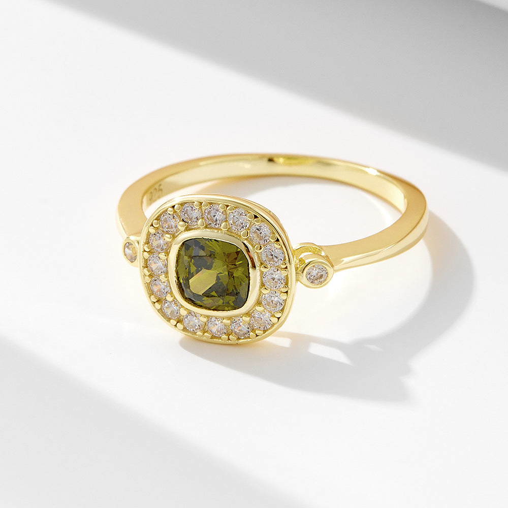 925 Sterling Silver Oval Olive Green Zirconia Ring, Vintage High-End Jewelry