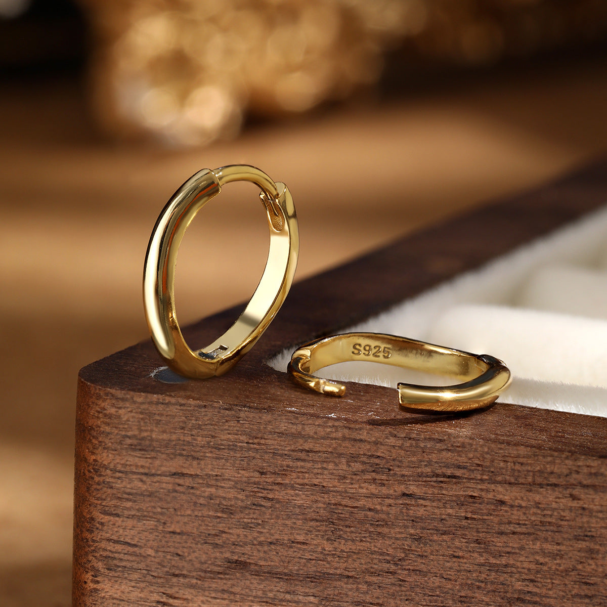 Wavy Hoop Earrings - S925 Silver Asymmetric Minimalist Geometric