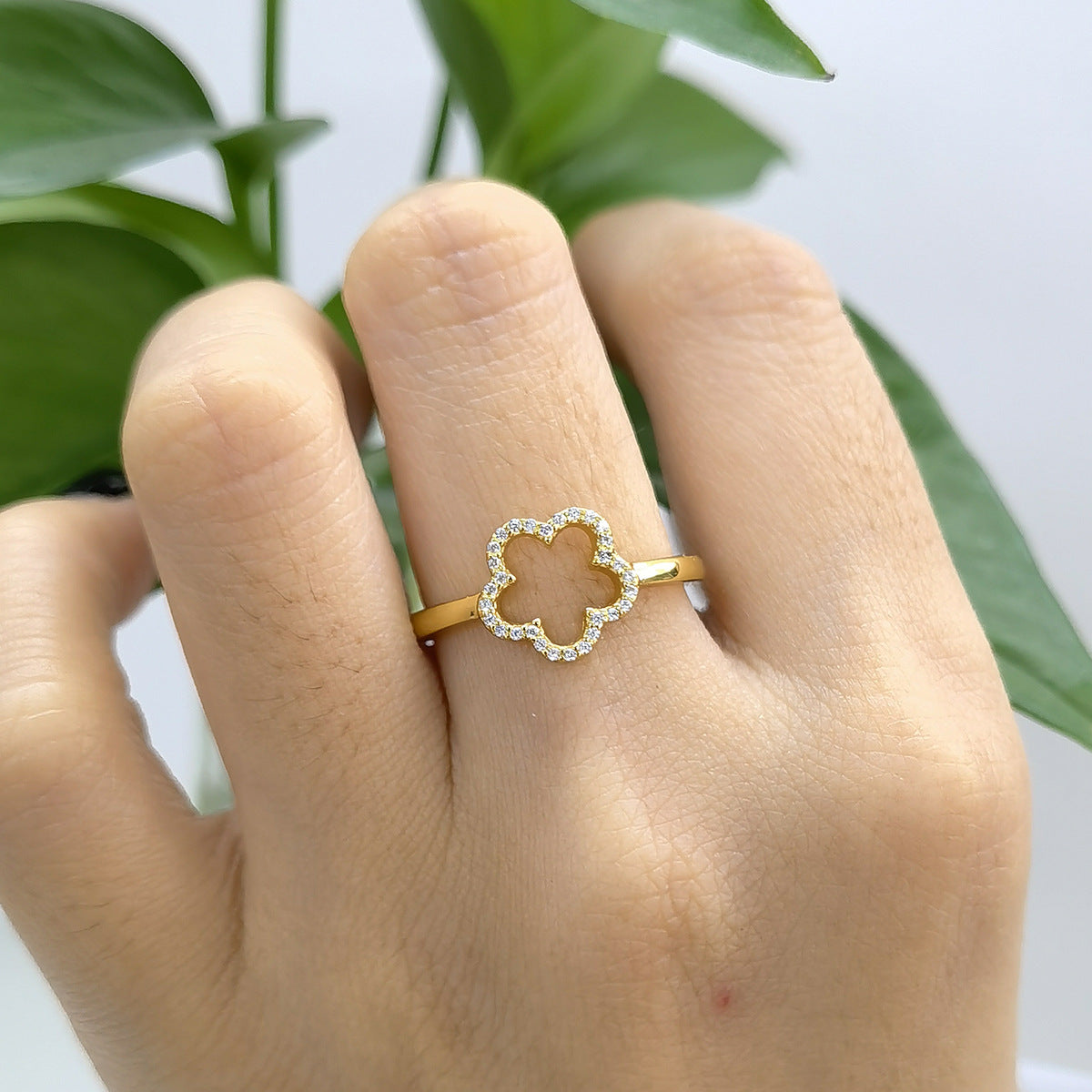 Five-Petal Zircon Flower Ring - S925 Sterling Silver Adjustable Sweet Elegant