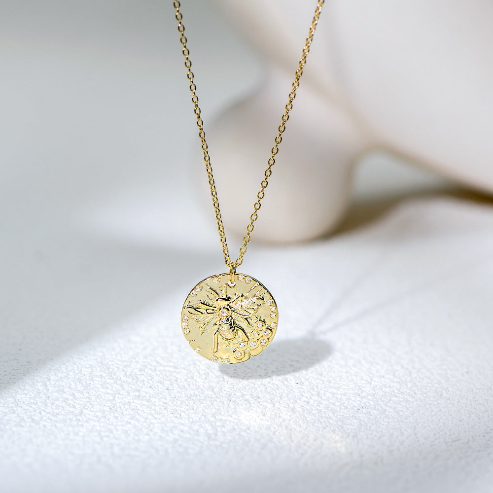 S925 Silver Sparkling Honeybee Medallion Necklace - Modern Ins Style Clavicle Chain
