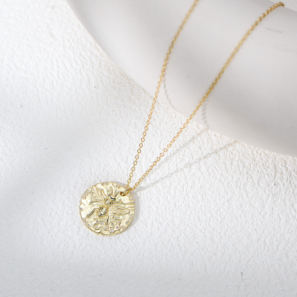 S925 Silver Sparkling Honeybee Medallion Necklace - Modern Ins Style Clavicle Chain