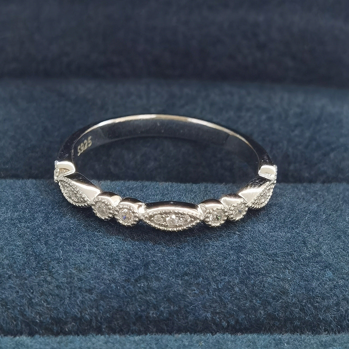 Square Carbon Diamond Ring - S925 Silver Geometric Stackable Niche