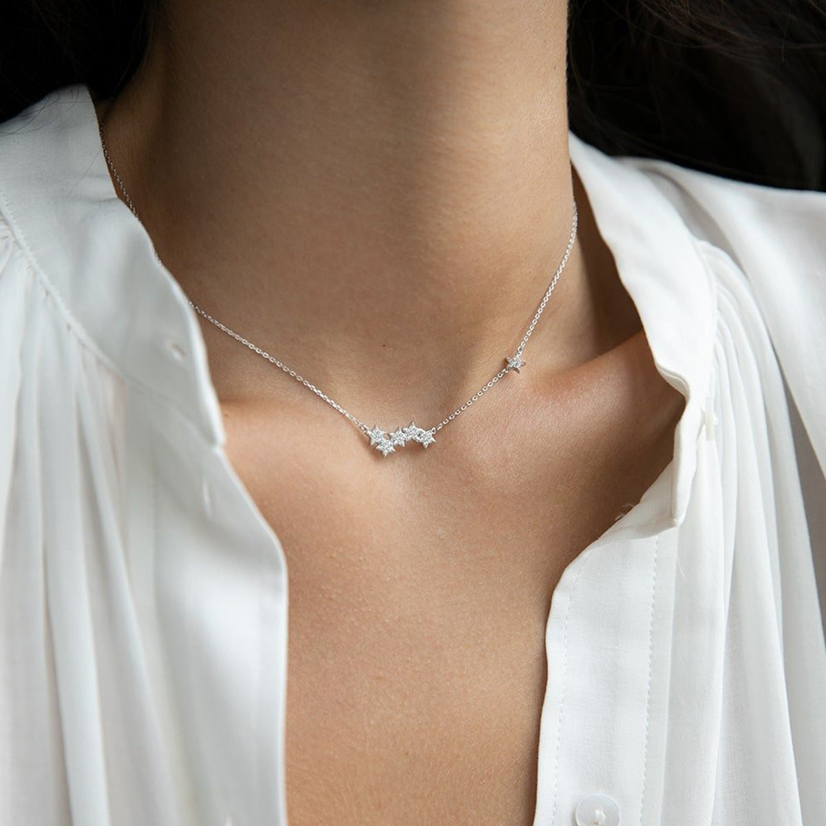 Star Pendant Necklace - 925 Silver Minimalist Light Luxury Choker