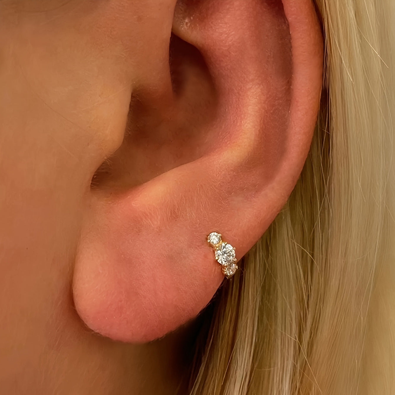 Single Zircon Hoop Earring - 925 Silver Geometric Niche