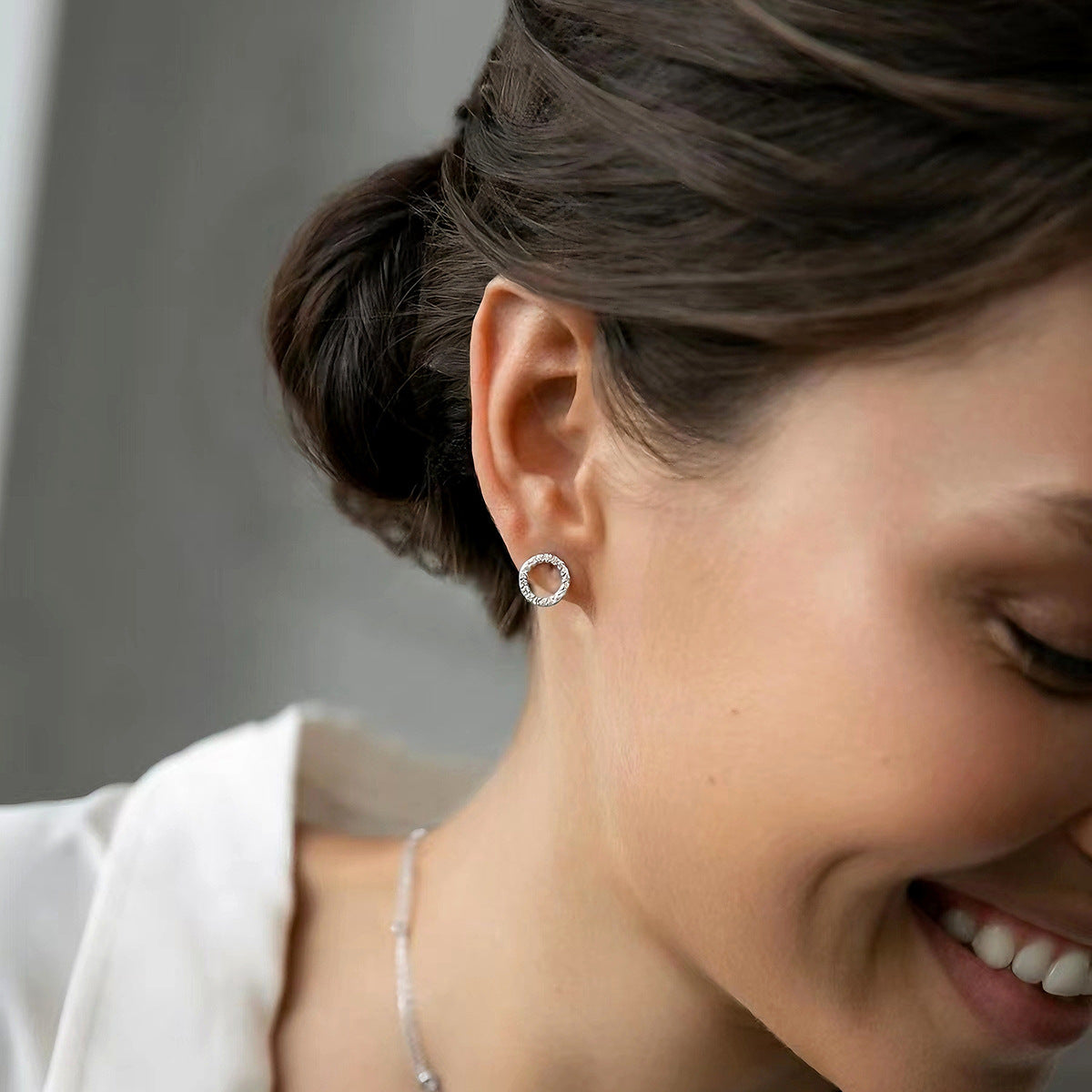 Zircon Circle Earrings - S925 Silver Elegant Geometric Studs