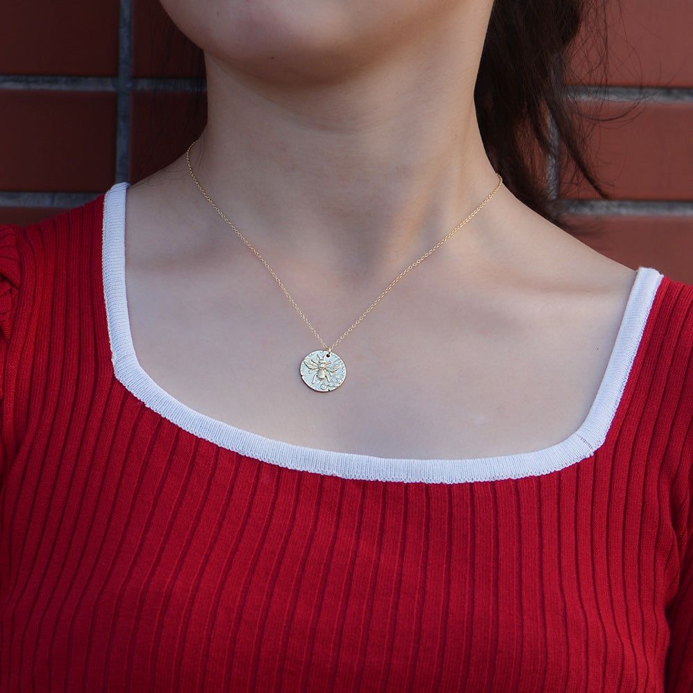 S925 Silver Minimalist Bee Medal Necklace - Dainty Zirconia Choker